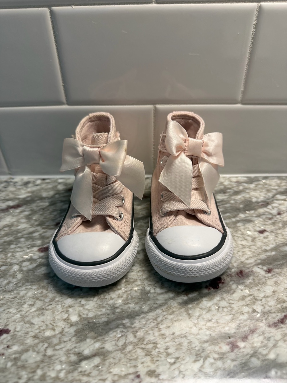 Kids Pink Bow High-Top Sneakers